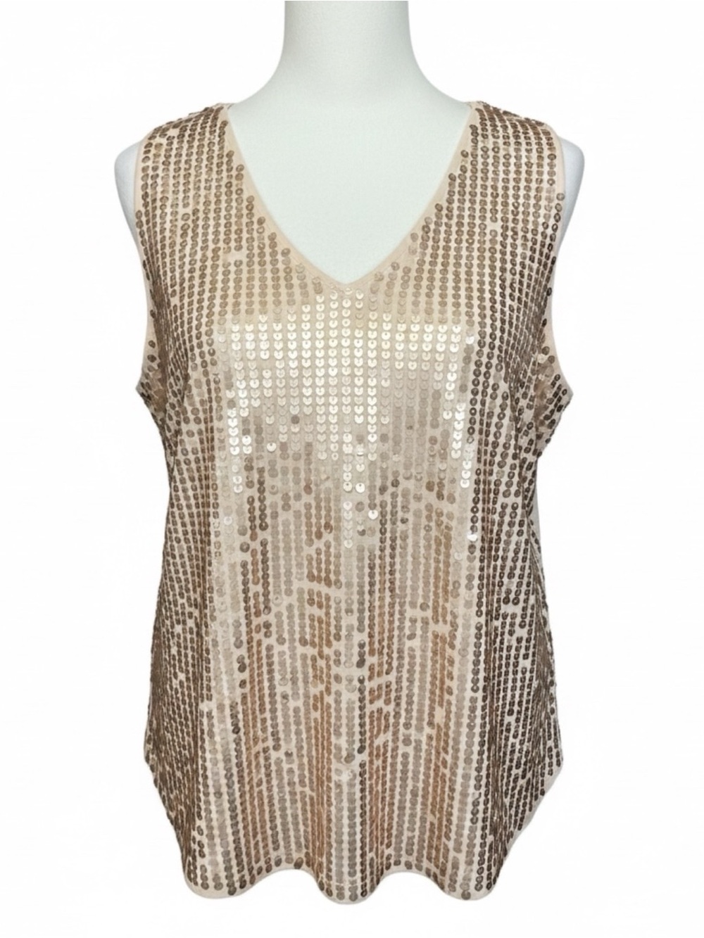👊🏻 Joan Vass Sequin Sleeveless V-Neck Tank